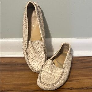 M Gemi Felize Driving Moccasin Cream Textured Women's Loafers Sz 38 (US 8)